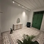 Leaf - Old Apartamento Limassol