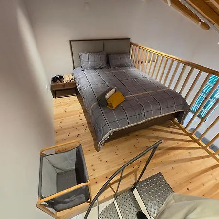 Lejlighed Leaf - Old *